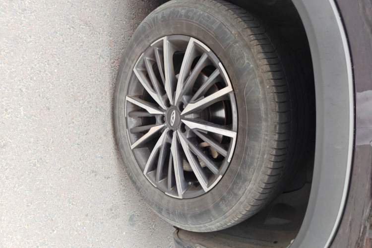 Used Chery Tiggo 8 PLUS 2021 290TGDI DCT Haoting Edition Right Front Wheel Hub