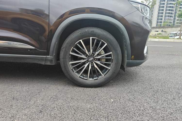 Used Chery Tiggo 8 PLUS 2021 290TGDI DCT Haoting Edition Right Front Wheel Hub
