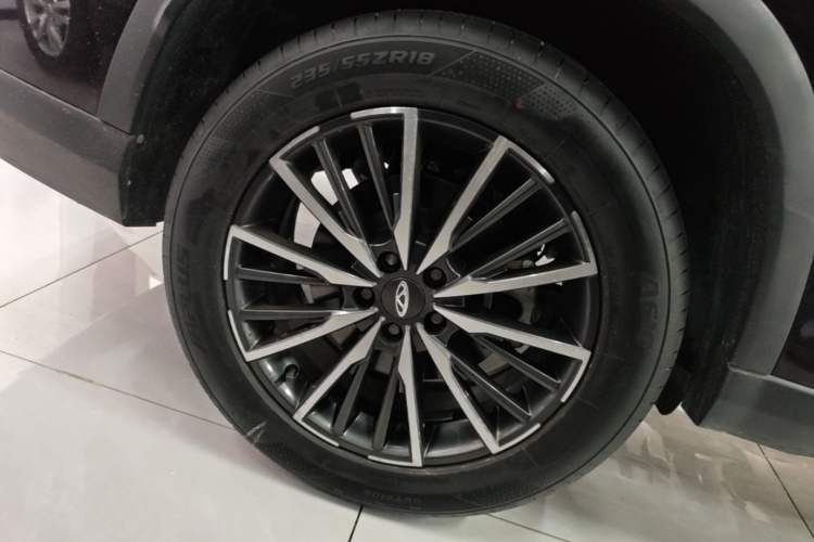 Used Chery Tiggo 8 PLUS 2021 290TGDI DCT Luxury Edition Right Rear Wheel Hub