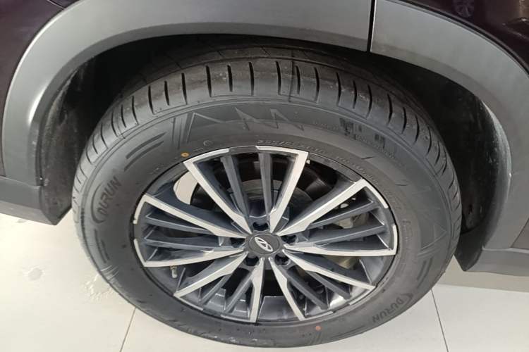 Used Chery Tiggo 8 PLUS 2021 290TGDI DCT Luxury Edition Right Rear Wheel Hub