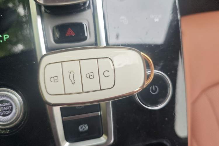 Used Chery Tiggo 8 PLUS 2021 290TGDI DCT Luxury Edition Vehicle Key