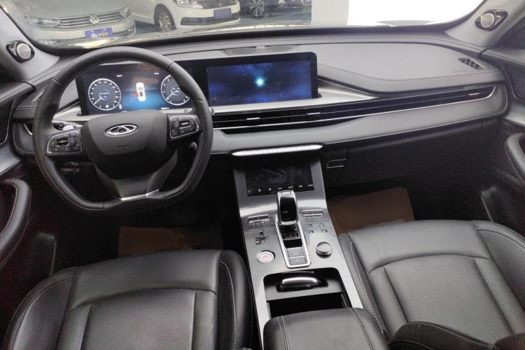 Used Chery Tiggo 8 PLUS 2021 290TGDI DCT Haoting Edition+ Center Console