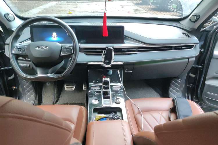 Used Chery Tiggo 8 PLUS 2021 290TGDI DCT Haoyao Edition Center Console