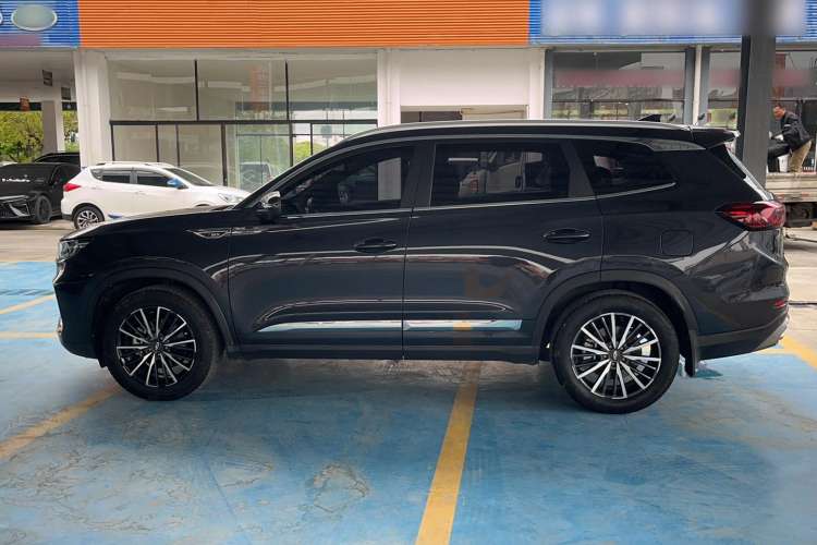 Used Chery Tiggo 8 PLUS 2021 290TGDI DCT Luxury Edition Exterior 5