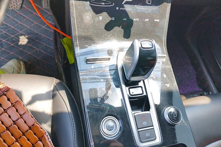 Used Chery Tiggo 8 PLUS 2021 290TGDI DCT Haoting Edition Gear Lever