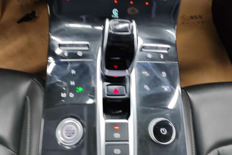 Used Chery Tiggo 8 PLUS 2021 290TGDI DCT Haoting Edition Gear Lever
