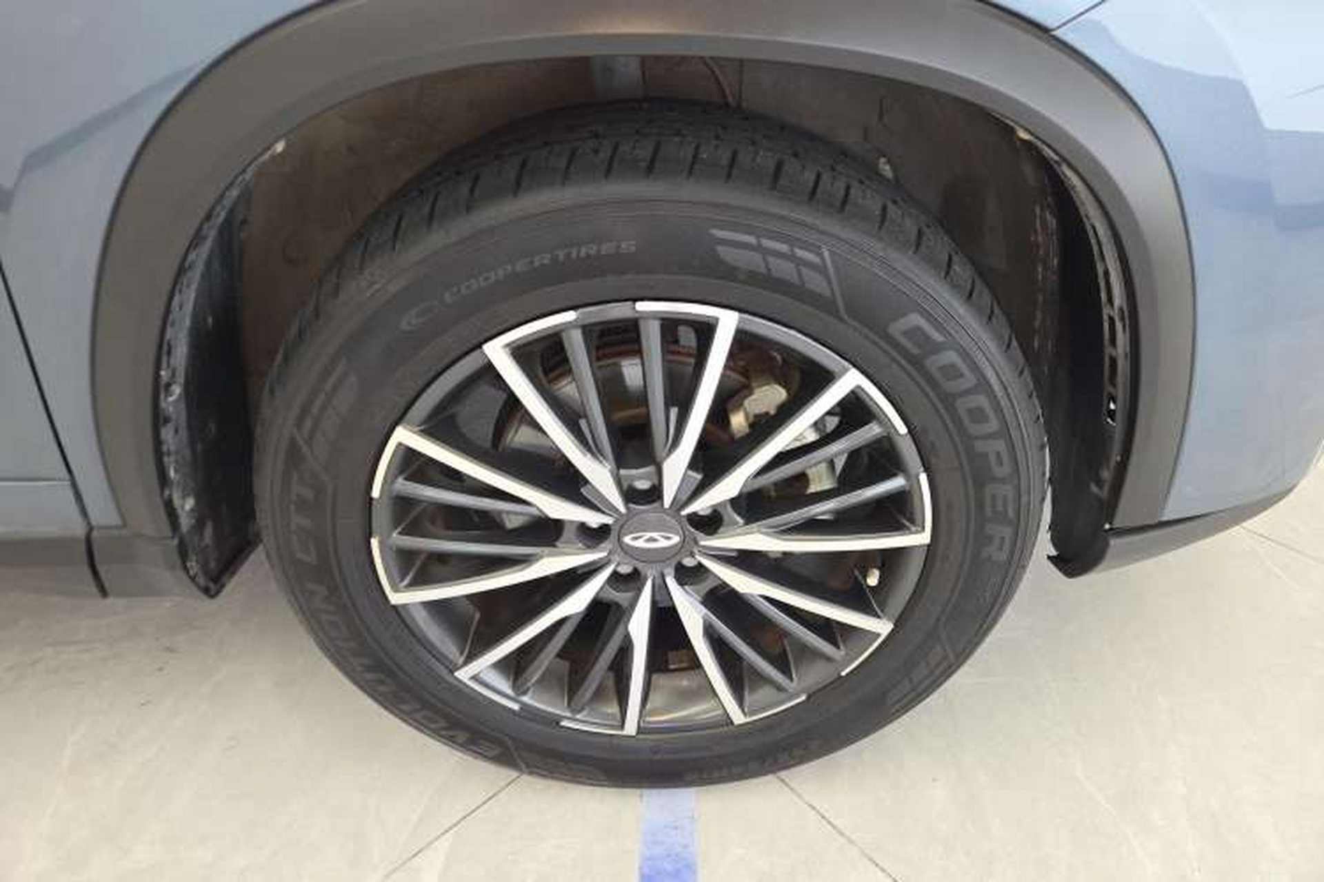 Used Chery Tiggo 8 PLUS 2021 290TGDI DCT Haoting Edition Left Front Wheel Hub