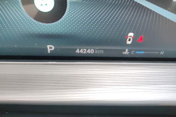 Used Chery Tiggo 8 PLUS 2021 290TGDI DCT Haoyao Edition Odometer Close Up