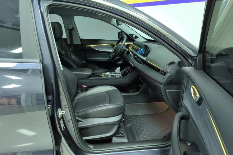 Used Chery Tiggo 8 PLUS 2021 290TGDI DCT Haoting Edition Right Front Seat