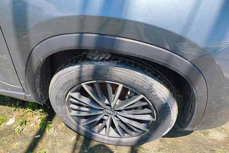 Used Chery Tiggo 8 PLUS 2021 290TGDI DCT Haoting Edition Right Front Wheel Hub