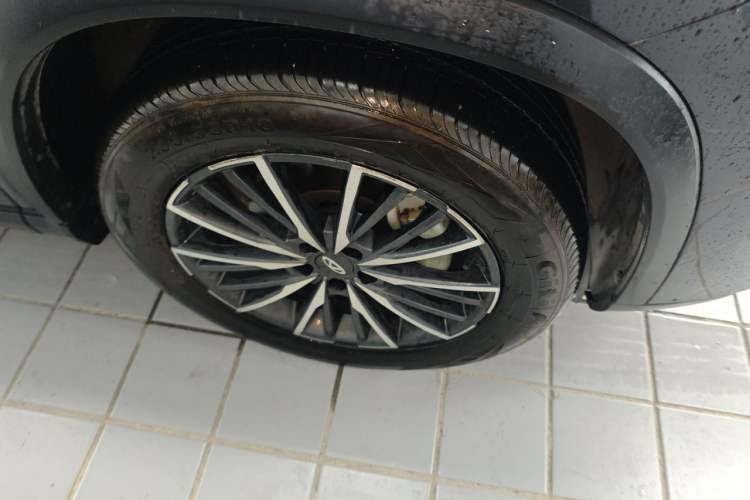 Used Chery Tiggo 8 PLUS 2021 290TGDI DCT Luxury Edition Right Front Wheel Hub