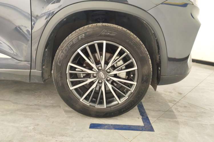 Used Chery Tiggo 8 PLUS 2021 290TGDI DCT Haoting Edition Right Rear Wheel Hub