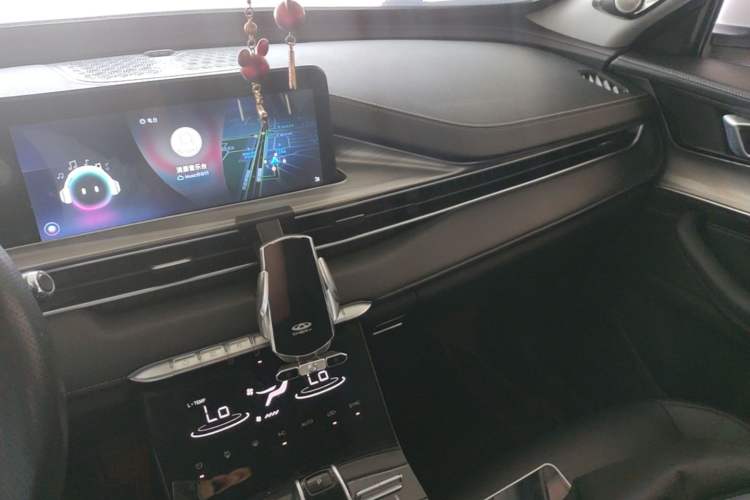 Used Chery Tiggo 8 PLUS 2021 MHEV 230 TCI CVT Haoting Edition Audio And AC Panel