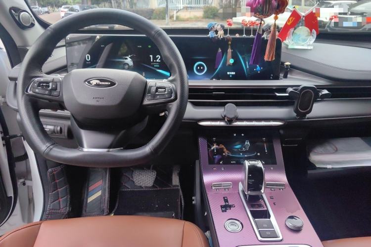 Used Chery Tiggo 8 PLUS 2021 290TGDI DCT Luxury Edition Center Console