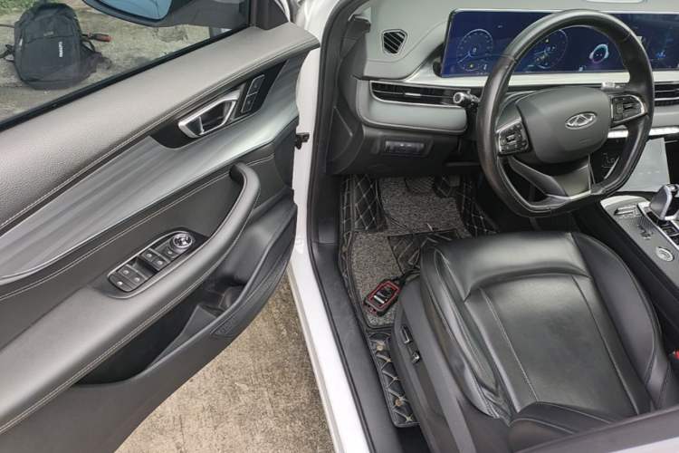 Used Chery Tiggo 8 PLUS 2021 290TGDI DCT Haoting Edition Driver Seat