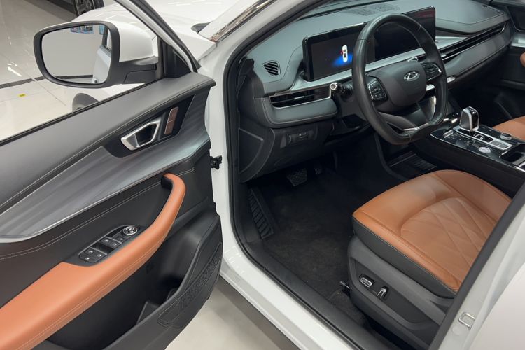 Used Chery Tiggo 8 PLUS 2021 290TGDI DCT Luxury Edition Driver Seat