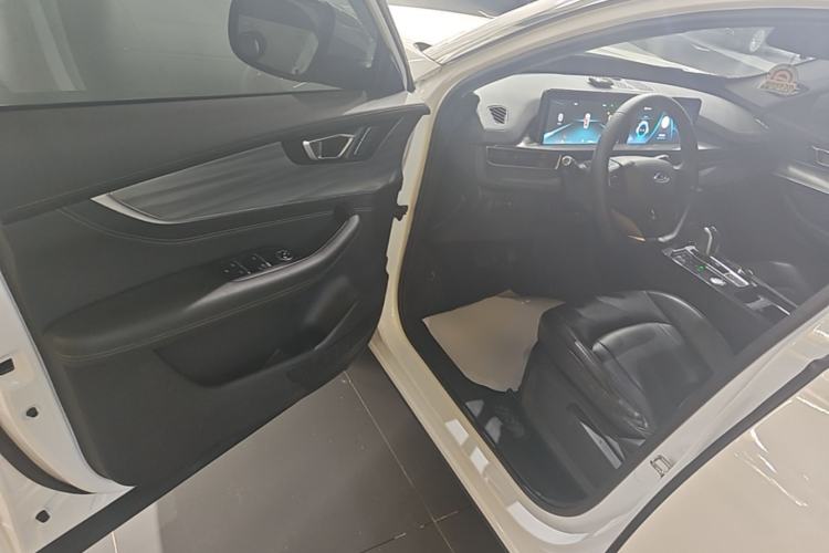 Used Chery Tiggo 8 PLUS 2021 290TGDI DCT Luxury Edition Driver Seat