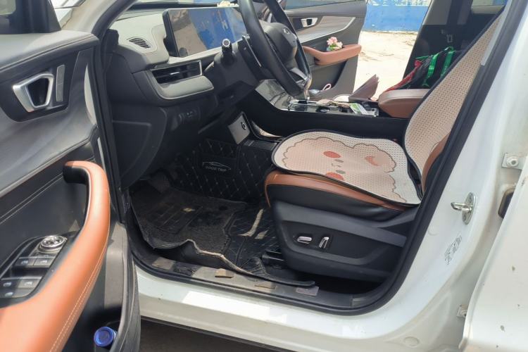Used Chery Tiggo 8 PLUS 2021 290TGDI DCT Luxury Edition Driver Seat