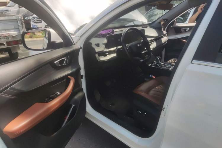 Used Chery Tiggo 8 PLUS 2021 290TGDI DCT Luxury Edition Driver Seat