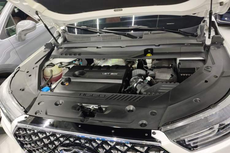 Used Chery Tiggo 8 PLUS 2021 290TGDI DCT Luxury Edition Engine Bay