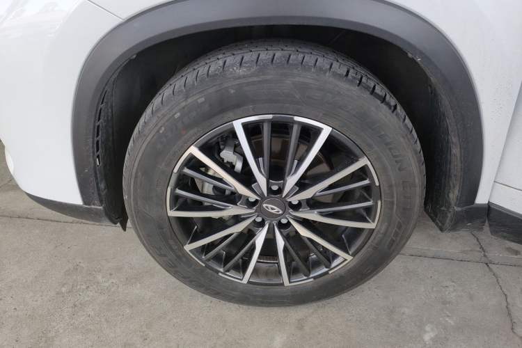 Used Chery Tiggo 8 PLUS 2021 290TGDI DCT Luxury Edition Exterior 4