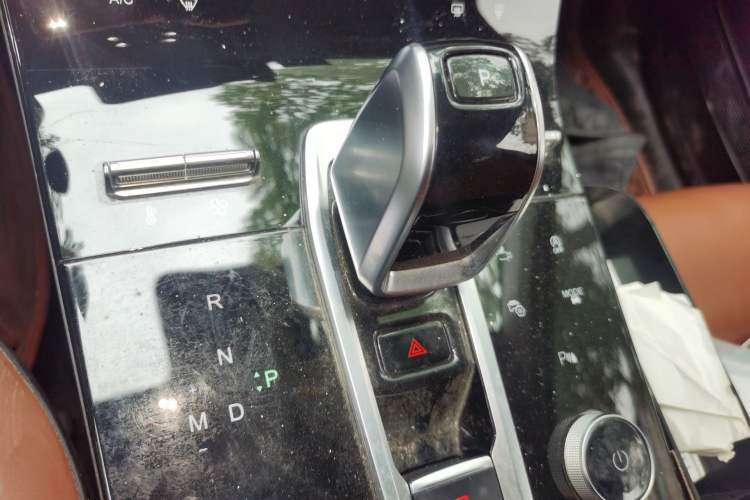 Used Chery Tiggo 8 PLUS 2021 290TGDI DCT Haoyao Edition Gear Lever