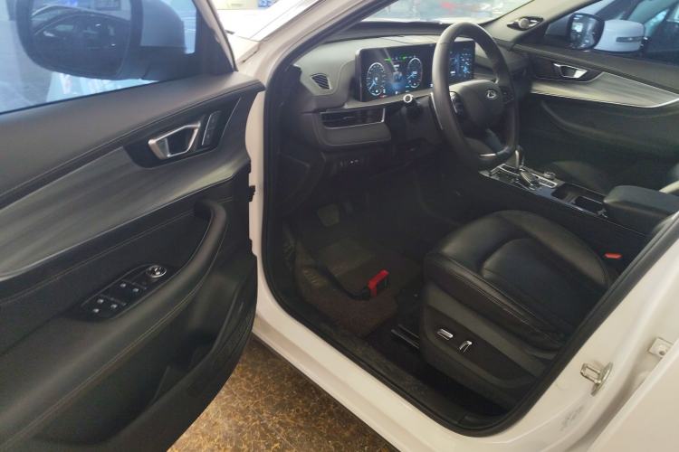 Used Chery Tiggo 8 PLUS 2021 290TGDI DCT Haoting Edition Interior 3