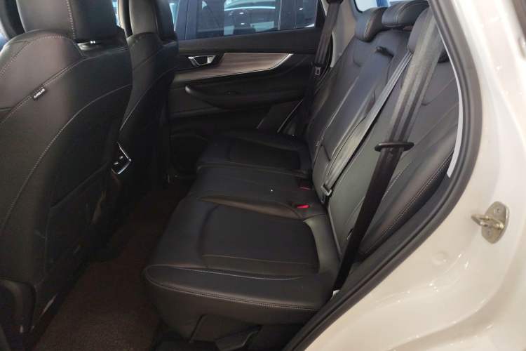 Used Chery Tiggo 8 PLUS 2021 290TGDI DCT Haoting Edition Interior 4