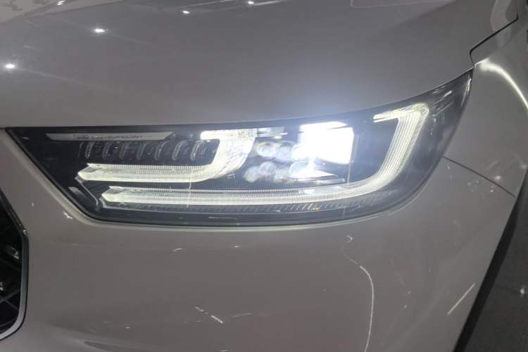 Used Chery Tiggo 8 PLUS 2021 290TGDI DCT Haoting Edition Left Front Headlight
