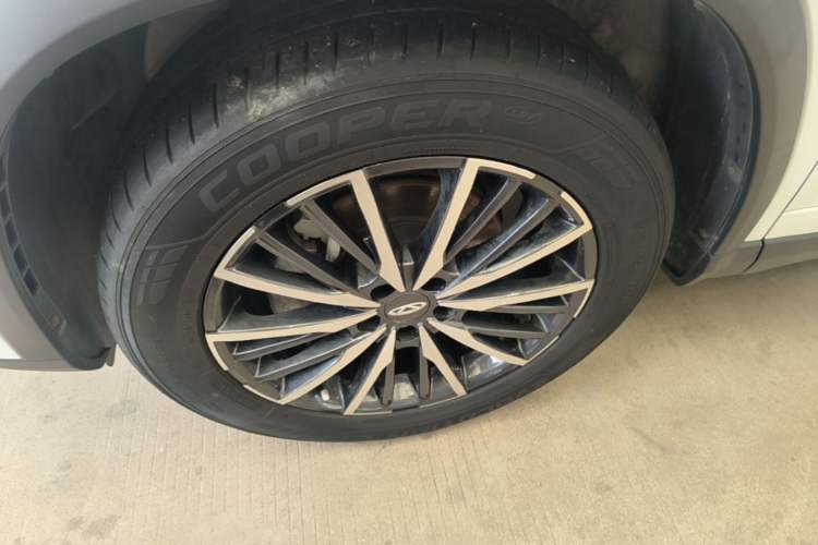 Used Chery Tiggo 8 PLUS 2021 290TGDI DCT Luxury Edition Left Front Wheel Hub