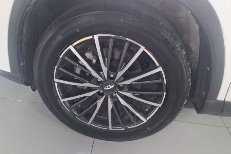 Used Chery Tiggo 8 PLUS 2021 290TGDI DCT Haoting Edition Left Front Wheel Hub