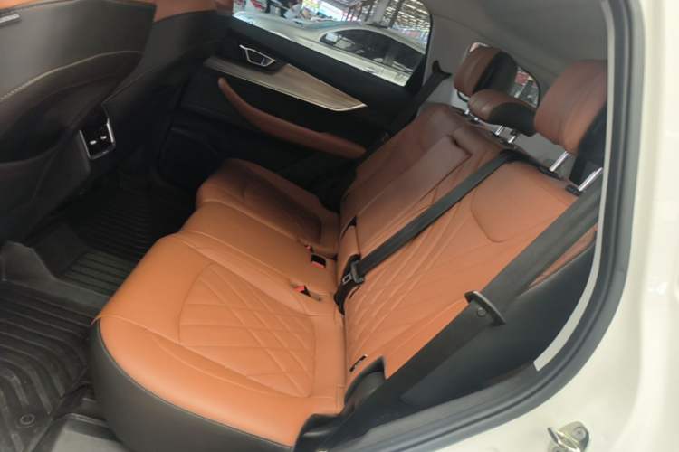 Used Chery Tiggo 8 PLUS 2021 290TGDI DCT Luxury Edition Left Rear Seat