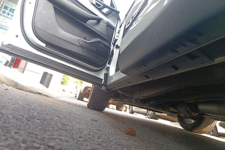 Used Chery Tiggo 8 PLUS 2021 290TGDI DCT Haoting Edition Left Side Sill