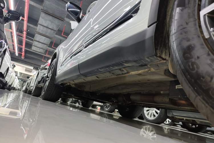 Used Chery Tiggo 8 PLUS 2021 290TGDI DCT Luxury Edition Left Side Sill