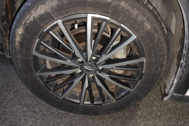 Used Chery Tiggo 8 PLUS 2021 290TGDI DCT Luxury Edition Right Front Wheel Hub