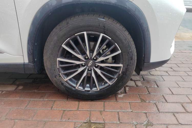 Used Chery Tiggo 8 PLUS 2021 290TGDI DCT Luxury Edition Right Front Wheel Hub