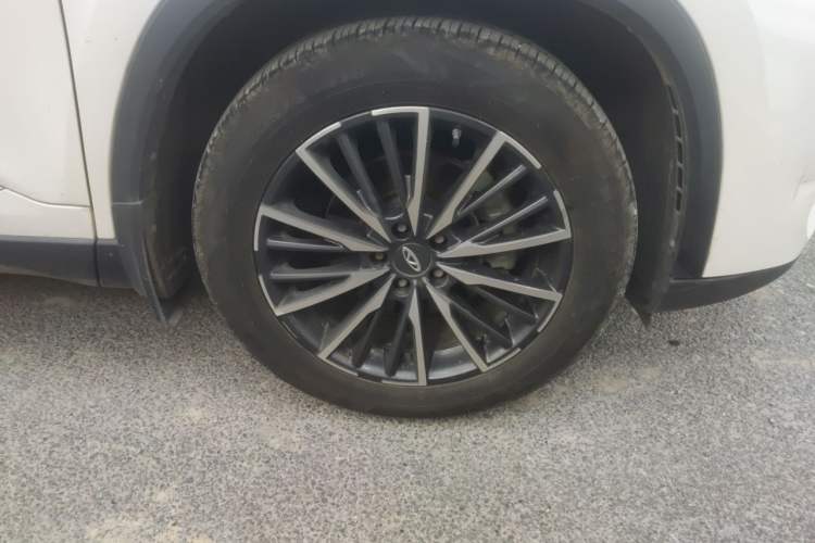 Used Chery Tiggo 8 PLUS 2021 290TGDI DCT Luxury Edition Right Front Wheel Hub