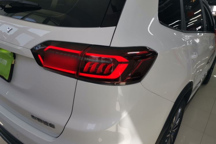 Used Chery Tiggo 8 PLUS 2021 290TGDI DCT Haoting Edition+ Right Rear Taillight