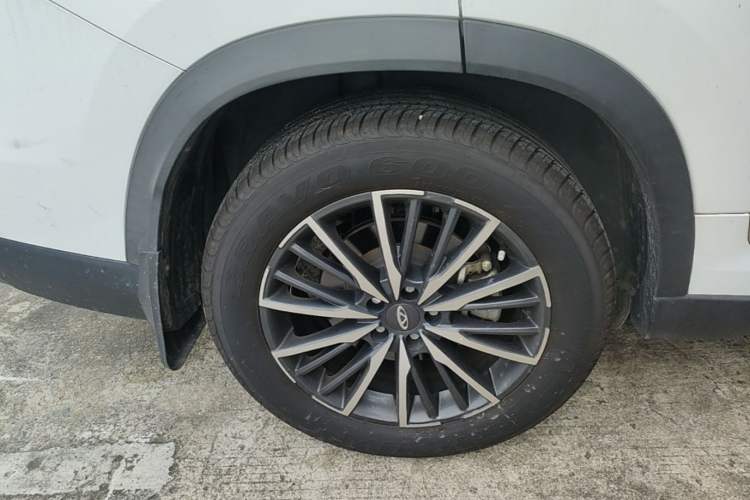 Used Chery Tiggo 8 PLUS 2021 290TGDI DCT Haoting Edition Right Rear Wheel Hub