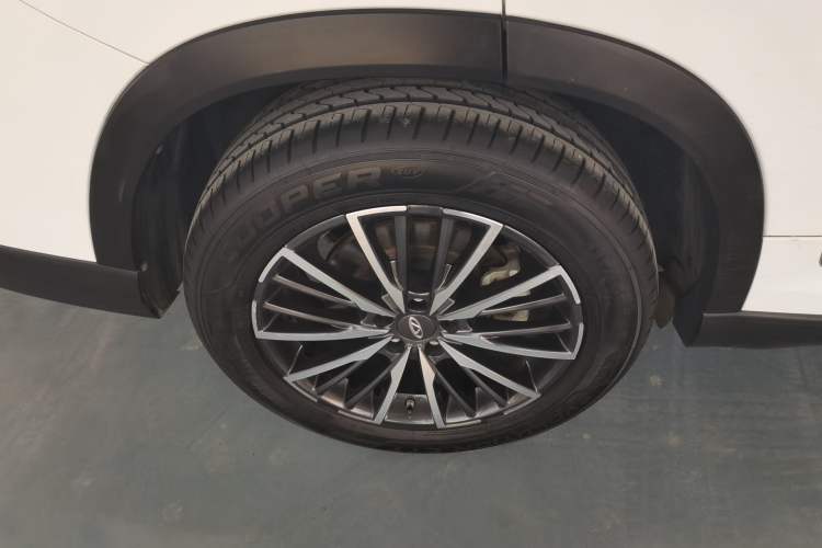 Used Chery Tiggo 8 PLUS 2021 290TGDI DCT Luxury Edition Right Rear Wheel Hub