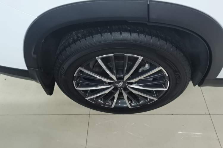 Used Chery Tiggo 8 PLUS 2021 290TGDI DCT Luxury Edition Right Rear Wheel Hub