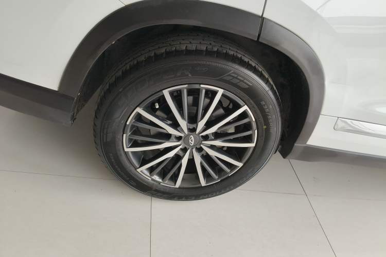 Used Chery Tiggo 8 PLUS 2021 290TGDI DCT Haoting Edition Right Rear Wheel Hub