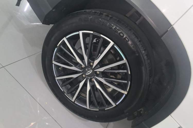 Used Chery Tiggo 8 PLUS 2021 290TGDI DCT Haoting Edition Right Rear Wheel Hub
