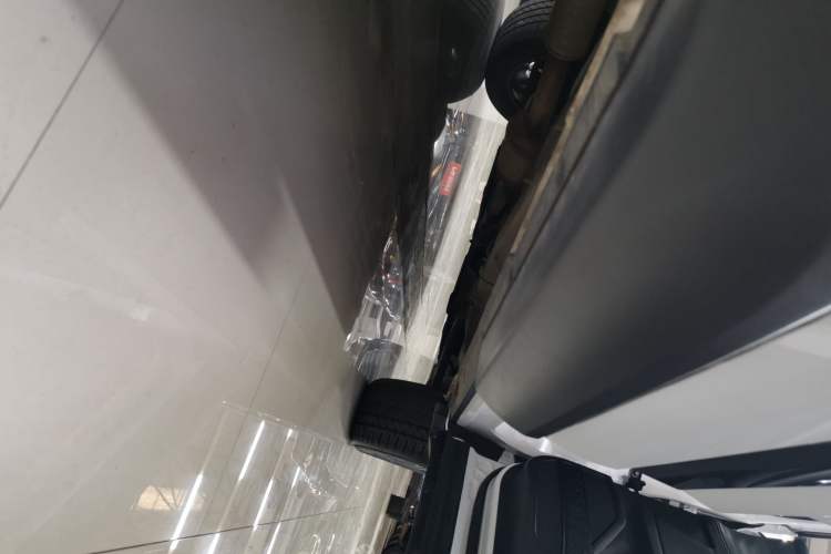 Used Chery Tiggo 8 PLUS 2021 290TGDI DCT Haoting Edition+ Right Side Sill