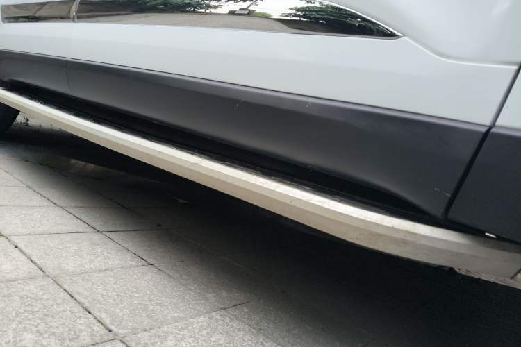 Used Chery Tiggo 8 PLUS 2021 290TGDI DCT Haoting Edition+ Right Side Sill