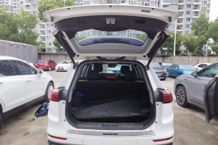 Used Chery Tiggo 8 PLUS 2021 290TGDI DCT Luxury Edition Trunk