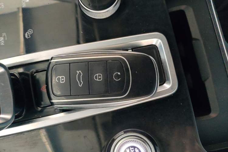 Used Chery Tiggo 8 PLUS 2021 MHEV 230 TCI CVT Haoting Edition Vehicle Key