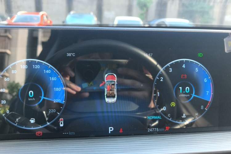 Used Chery Tiggo 8 PLUS 2022 Kunpeng Edition 390TGDI DCT Passion Plus Instrument Cluster