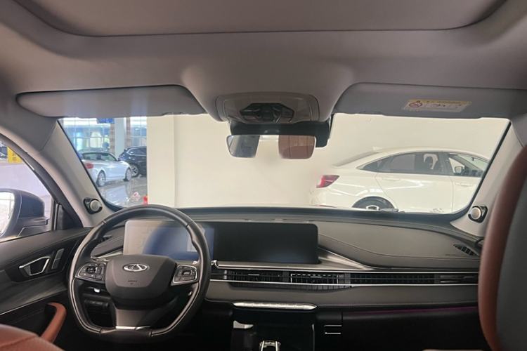 Used Chery Tiggo 8 PLUS 2022 Kunpeng Edition 390TGDI DCT Luxury Version Interior 1