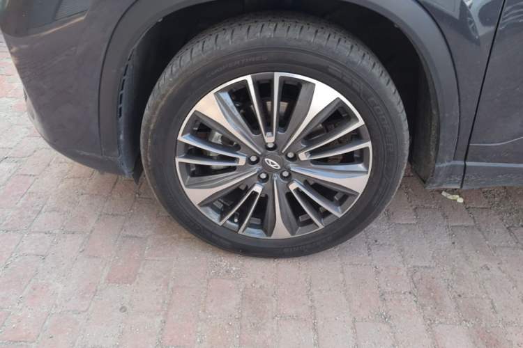 Used Chery Tiggo 8 PLUS 2022 Kunpeng Edition 390TGDI DCT Luxury+ Edition Left Front Wheel Hub